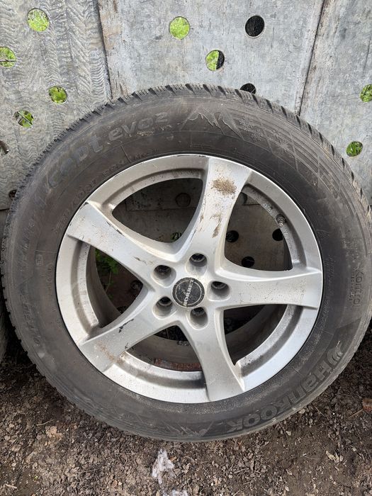 set Jante Aliaj Borbet cu tot cu anvelope de iarna