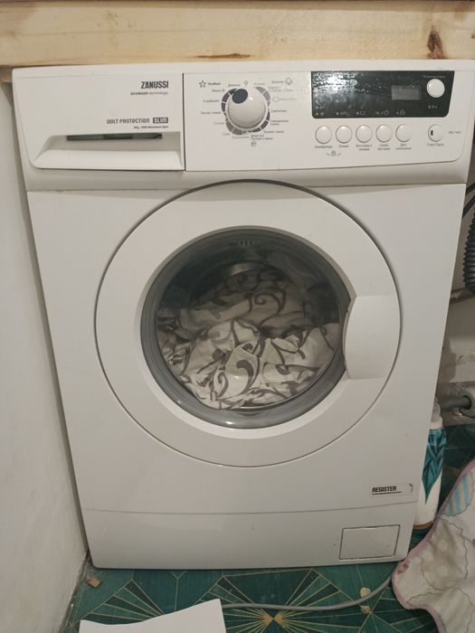 Стиральная машинка ZANUSSI 30000тсыч
