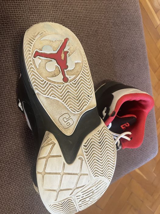 маратонки Nike 23