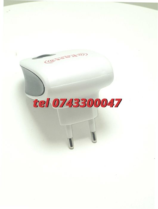 Pest Repeller Impotriva Insectelor Si Rozatoarelor Cu Alimentare 220v