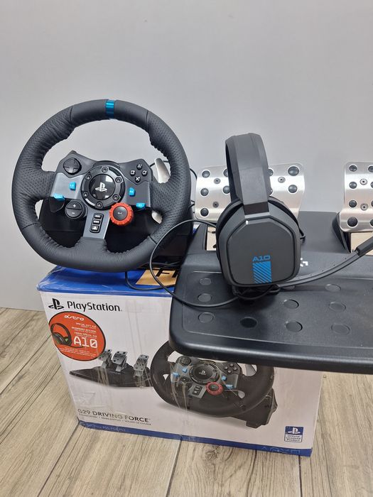 Volang logitech G29  plus casti