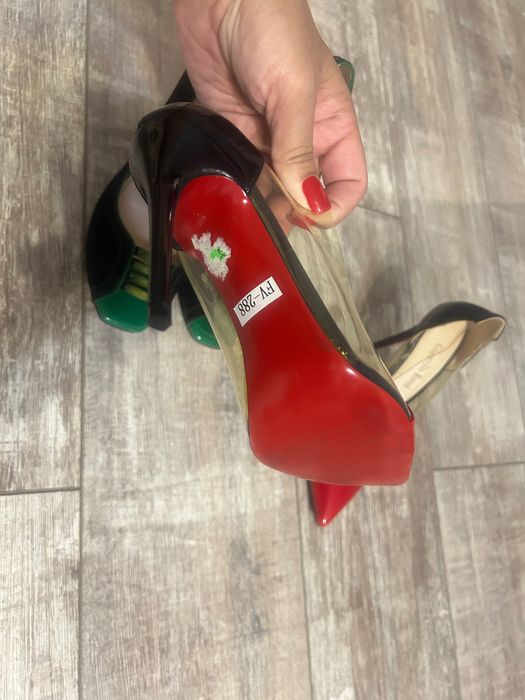 Туфли высокий каблук