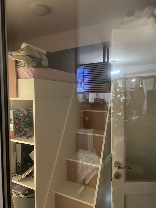 Pat supraetajat copii