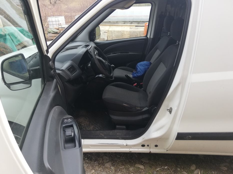 Fiat doblo  2012