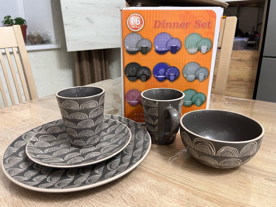 Набор посуды на 4 персоны