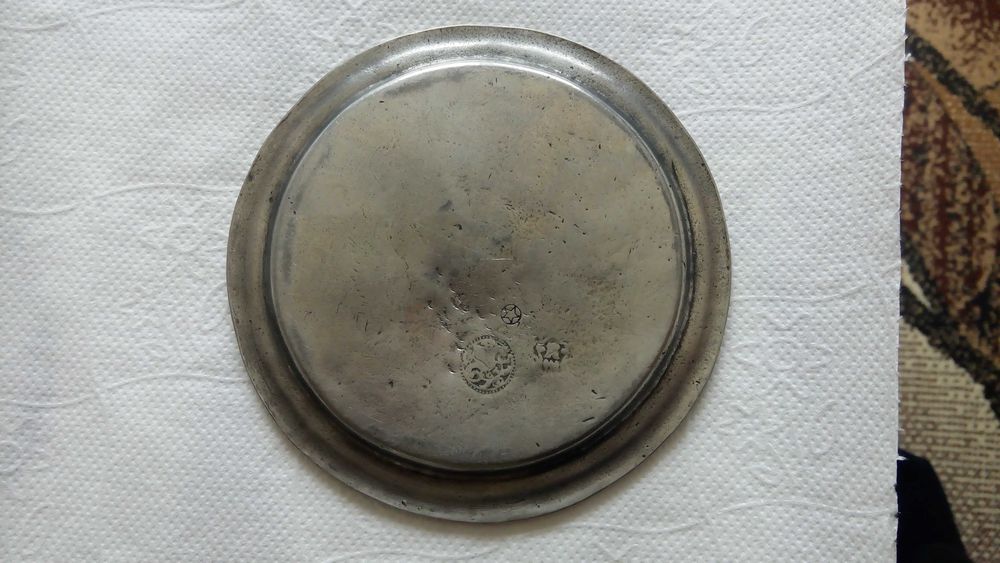 Стара чинийка антика