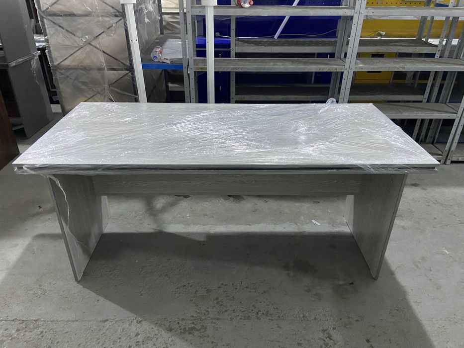 Ish ofis uchun Stoli