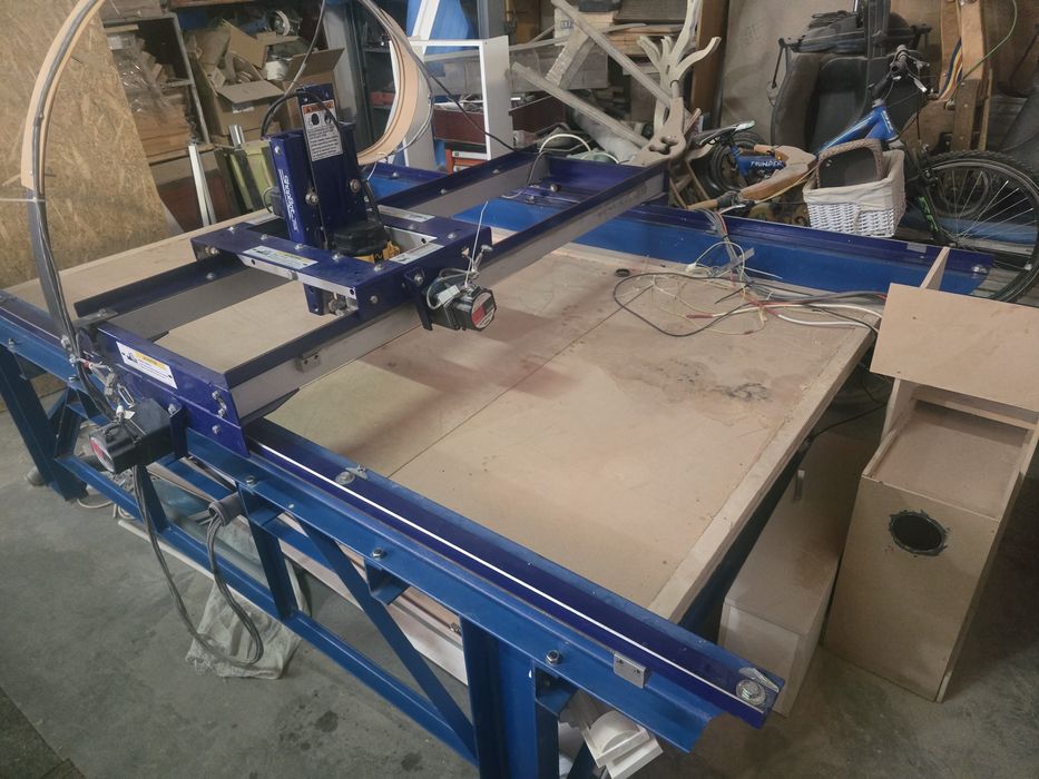 CNC ROUTER de vanzare