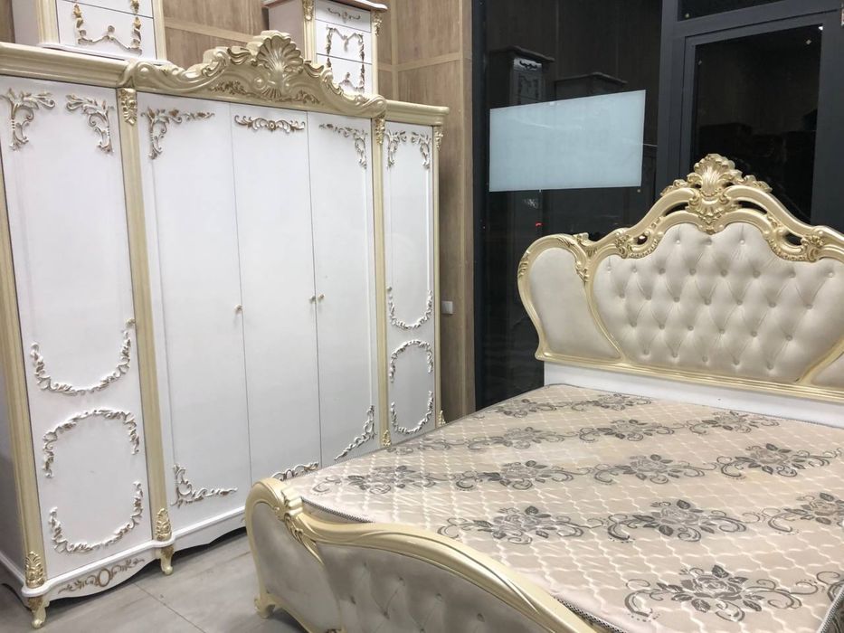 Spalniy ganitur kamplekt