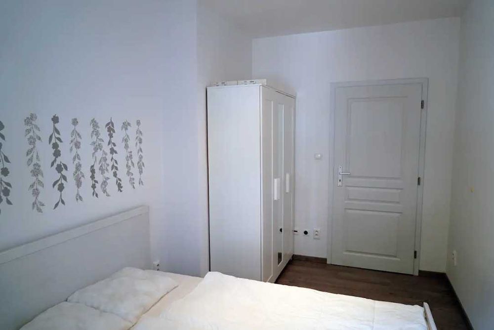 Дава се под наем Двустаен апартамент в Пловдив, Тракия - 60 кв.м за 255 € - Снимка #2