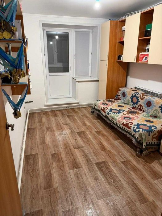 Продам 2-х комн. ул. Строителей, 40