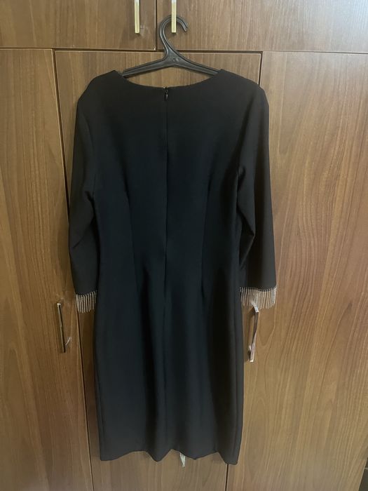 Продаётся платье