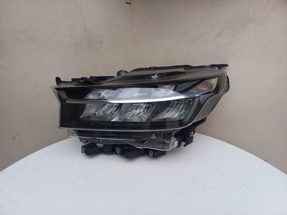 Ляв фар за Suzuki Sx4;  S-Cross; Full led