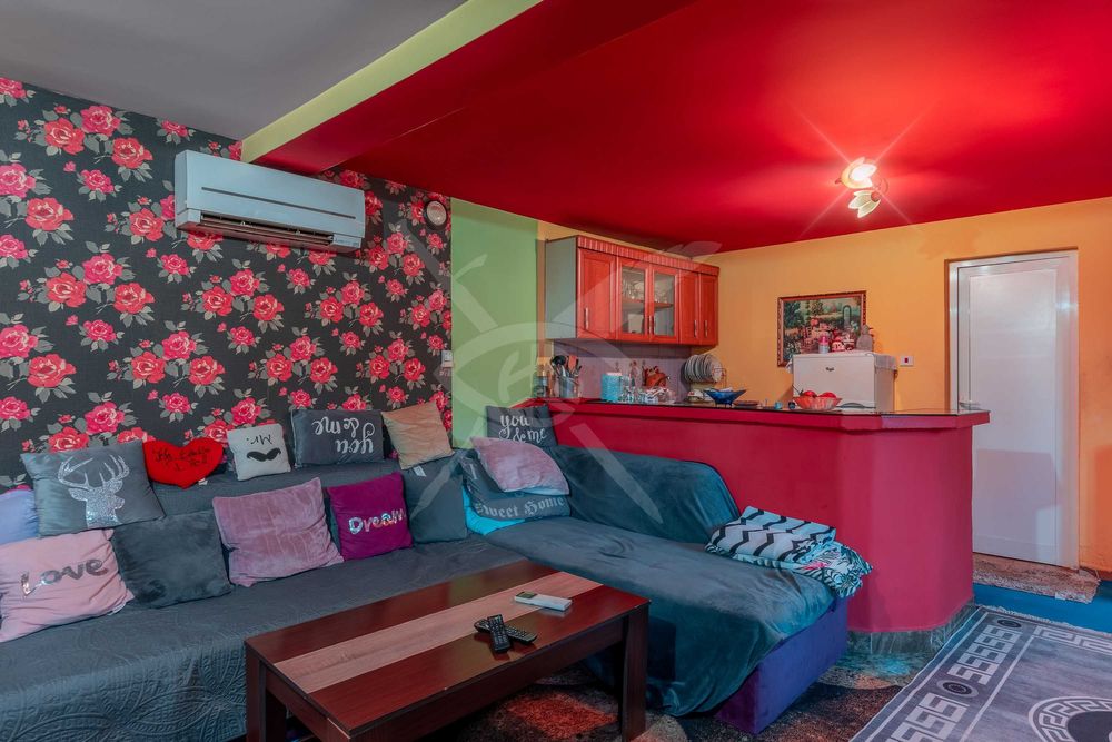 Къща № 46842, Нови Искър