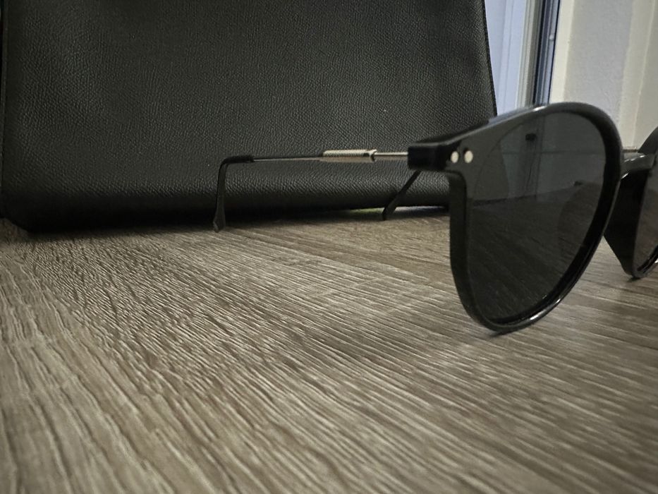 Слънчеви очила..