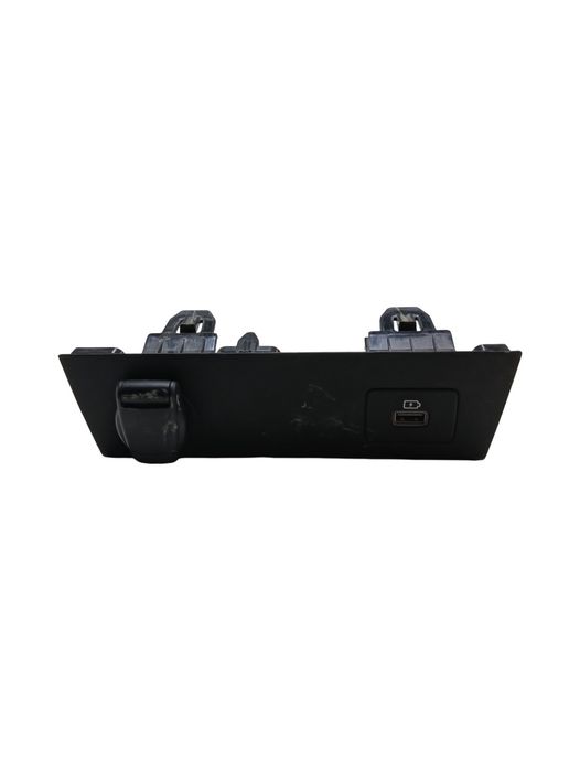 Priza 12 V (Fata)/Usb Dacia Jogger [ 2024 - > ]