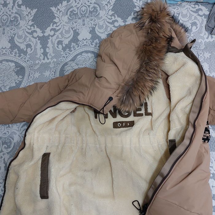 Зимняя куртка на девочку