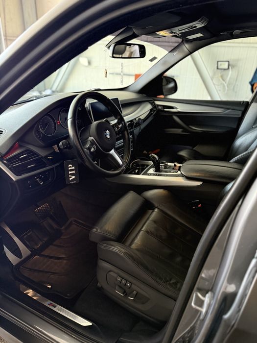 * BMW F15 3.0 xdrive 258 cp / panoramic/ mpacket *