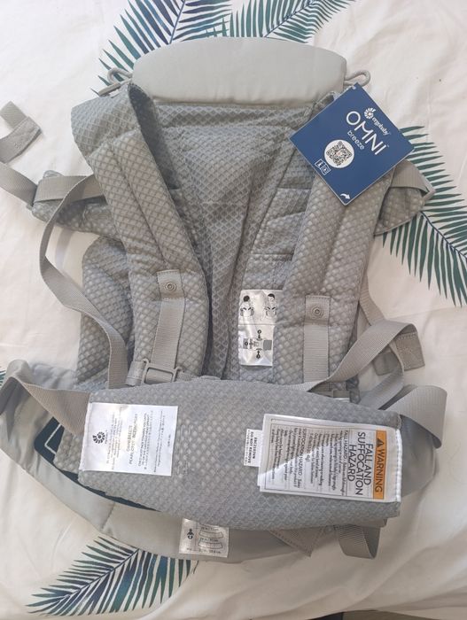 Ergobaby Omni Breeze