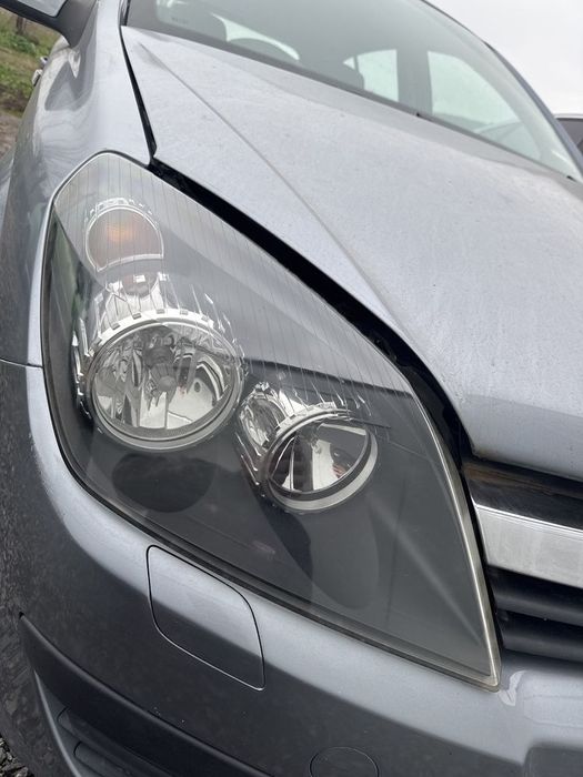 Фарове за Опел Астра Х