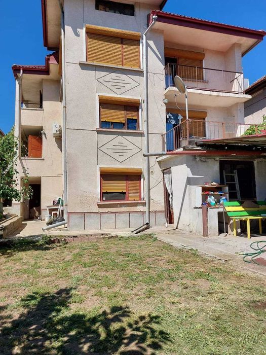 Vand Casa in  Deva