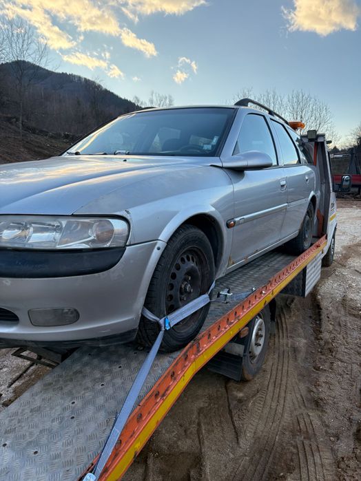 Опел Вектра на части