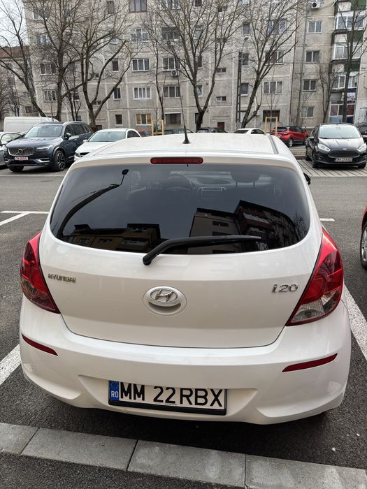 HYUNDAI i20 2014 — imagine 4