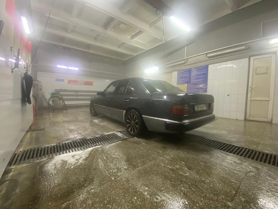 Продам мерседес Е 230