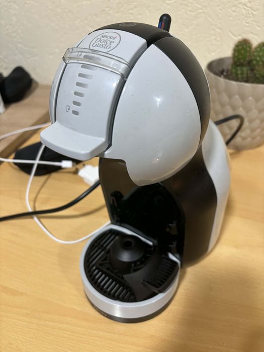 Dolce Gusto  кафе машина