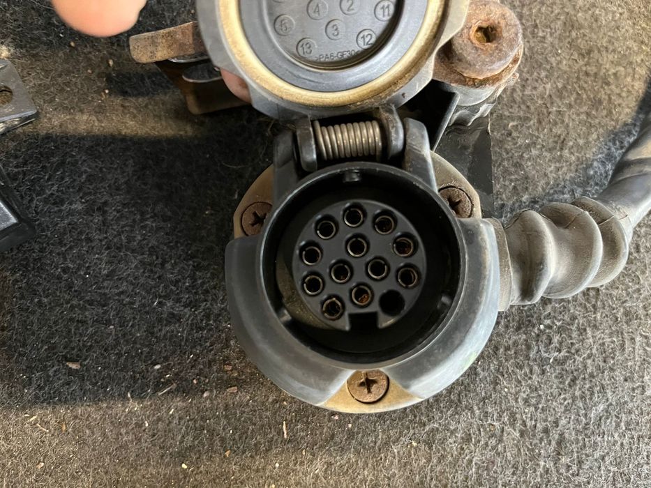 Инсталация с модул окабеляване за теглич Audi Vw westfalia