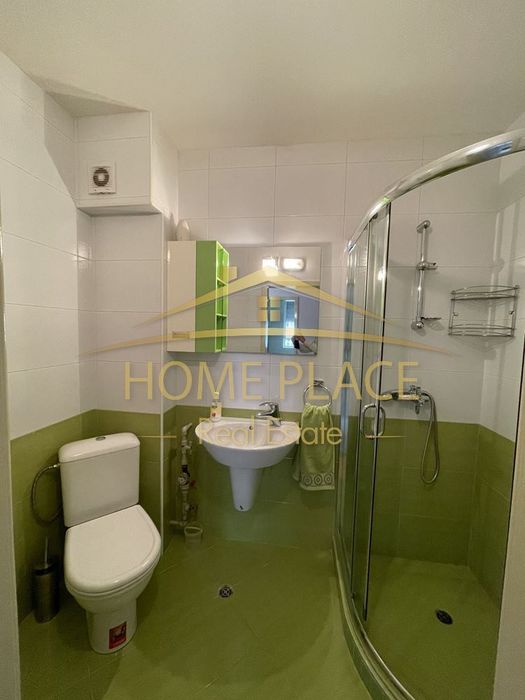 Дава се под наем Тристаен апартамент в Варна, Цветен квартал - 70 кв.м за 561 € - Снимка #9