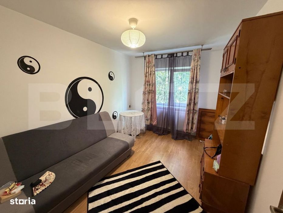 Apartament 3 camere decomandat, etaj 3, Rovine, zona Posta din Rovine