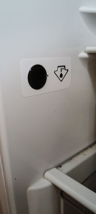 Frigider Electrolux