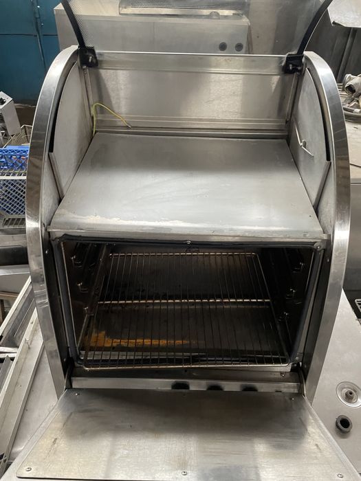 Топла витрина с фурна за тестени изделия, 6 месеца гаранция