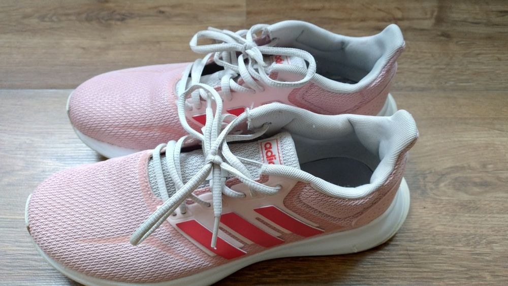 Маратонки Адидас