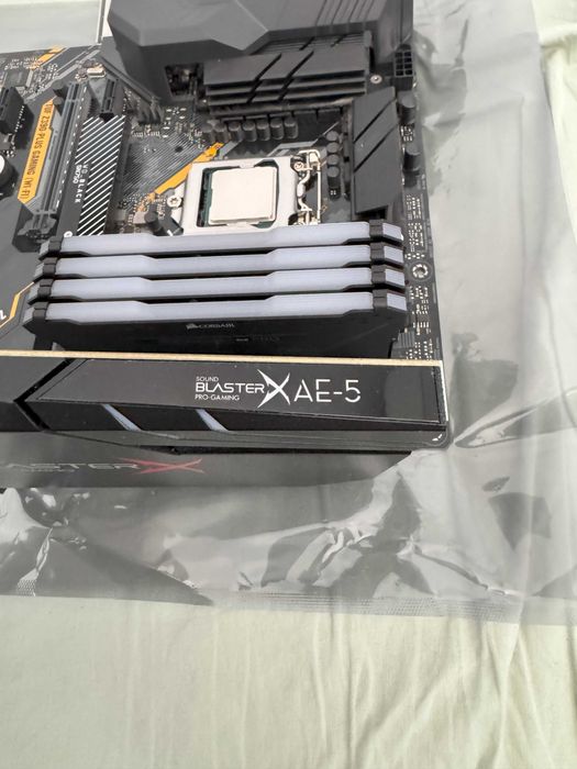 Продавам Звукова карта Creative Sound BlasterX AE-5 Pro-Gaming – 5.1