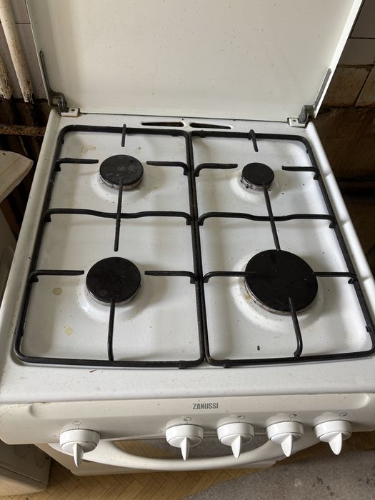 Vand aragaz Zanussi