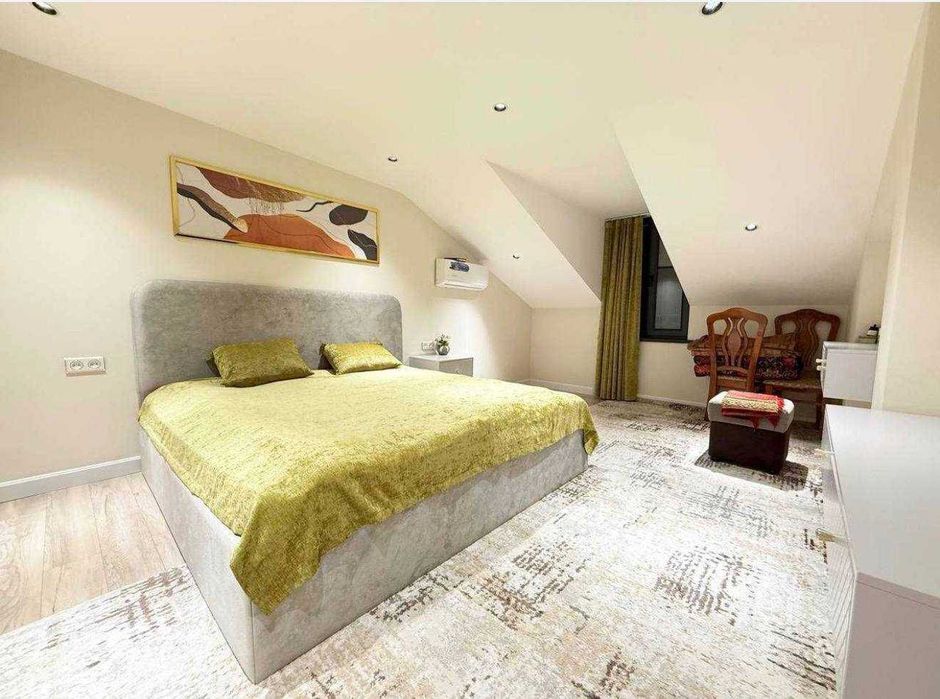 4/10/10 130м2 Кирпич ЖК NEW LIFE ул.  Махтумкули дуплекс