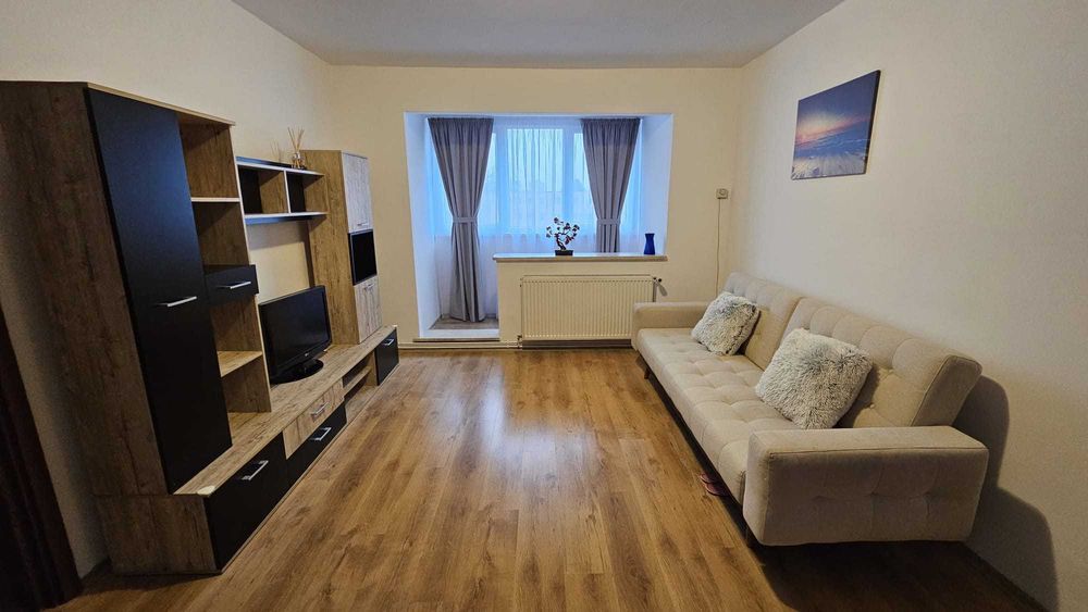 Inchiriere apartament 2 camere zona Astra