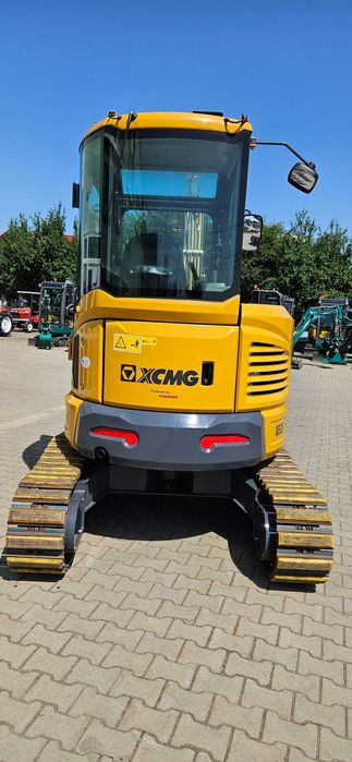Miniexcavator nou XCMG 35 cu 3 cupe incluse!