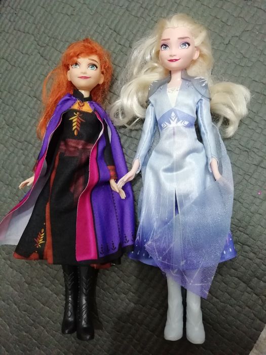 Păpuși Disney și altele