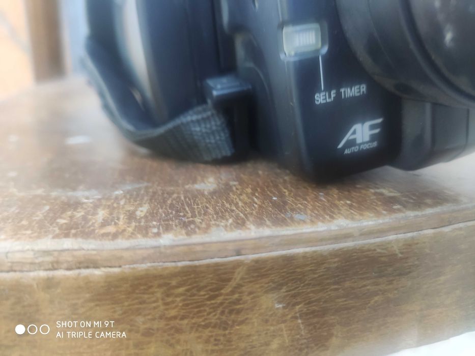 Кинокамера Sharp