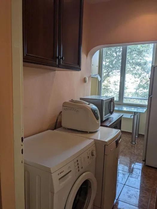 Многостаен апартамент в кв. Кючук Париж