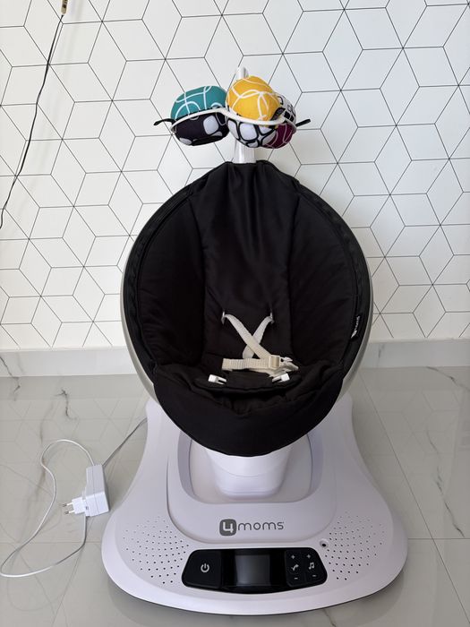 Vând balansoar electric 4moms