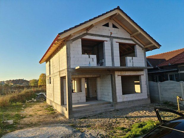 Echipa meseriași construcții