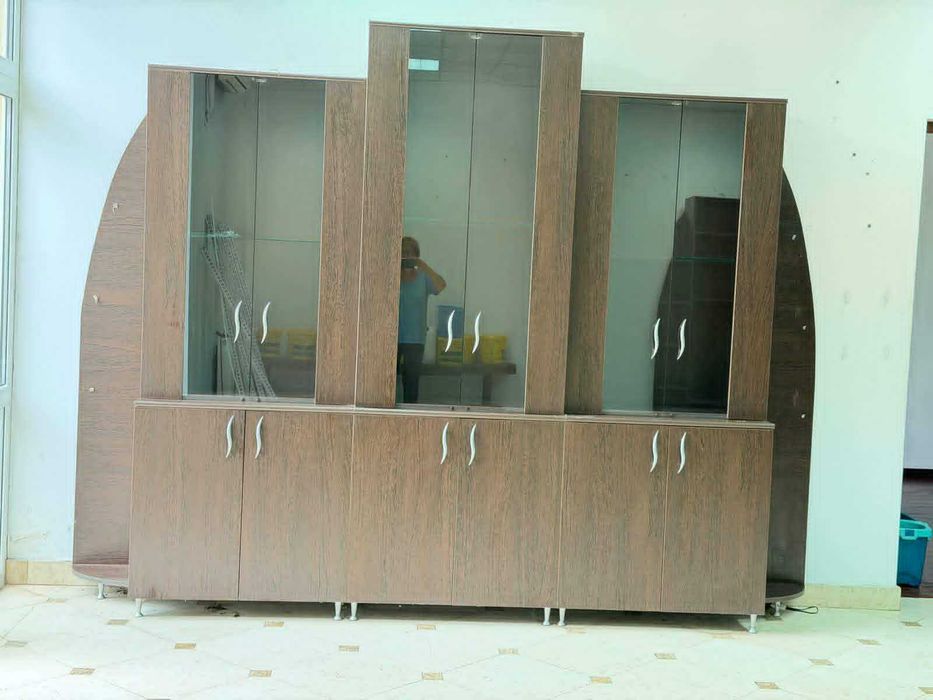 Set de mobiler pentru magaz, piese modulare, blat din granit