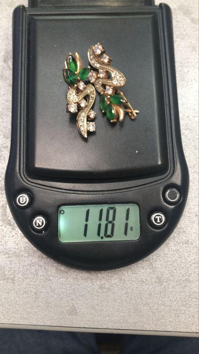Золотые сережки 585 пробы
