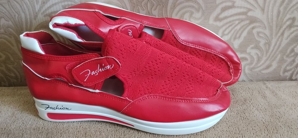 Продам! Женская обувь