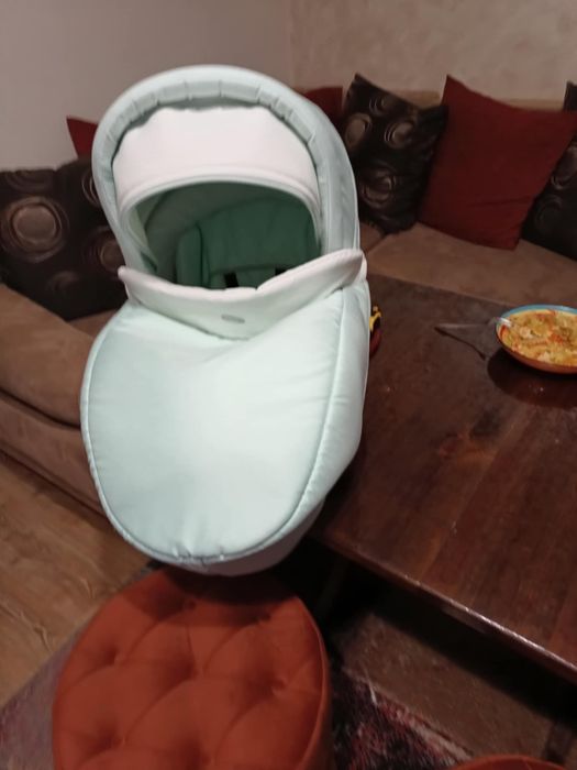 Количка със летен и зимен кош