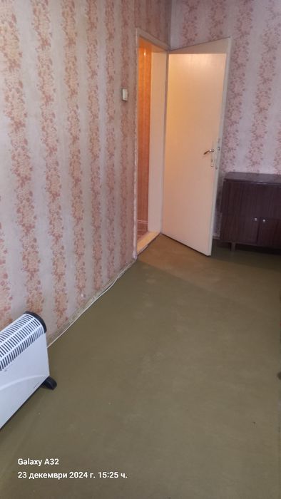 Дава се под наем Тристаен апартамент в Търговище, Център - 75 кв.м за 66300 € - Снимка #18